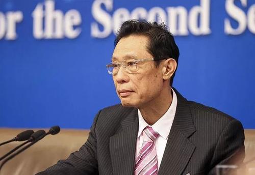 钟南山院士：新冠疫情对人心理状态的影响大于身体